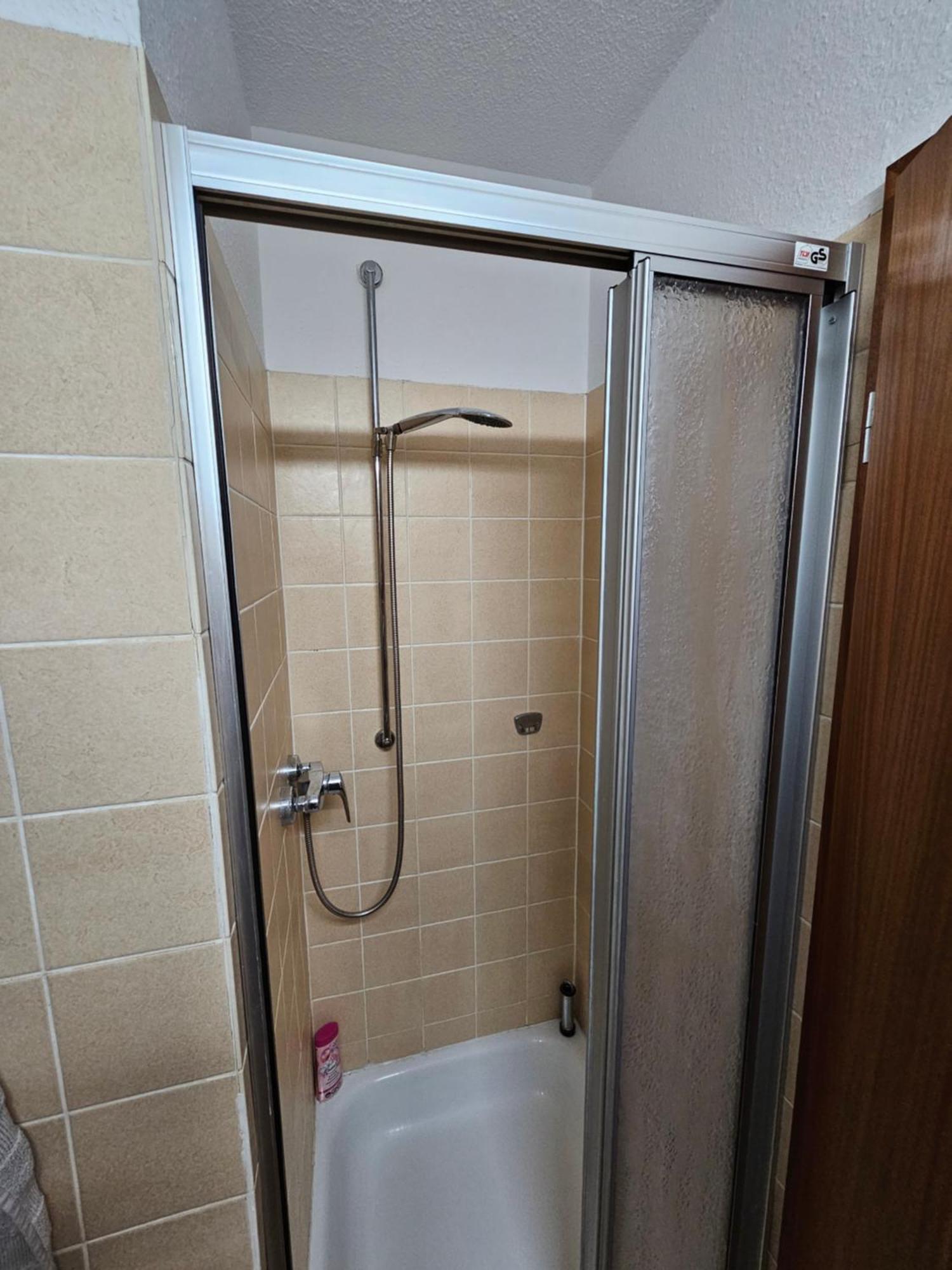 Charmante 1 Zimmerwohnung Mit Stellplatz 뷔르츠부르크 외부 사진